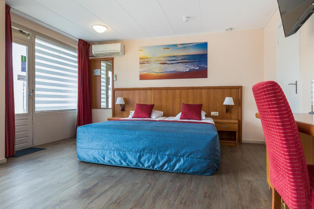 Hotel Victoria Bergen aan Zee Bagian luar foto
