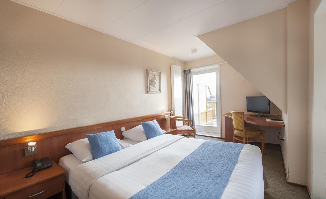 Hotel Victoria Bergen aan Zee Bagian luar foto