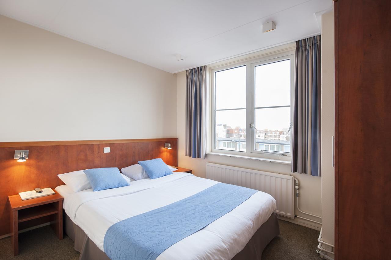 Hotel Victoria Bergen aan Zee Bagian luar foto