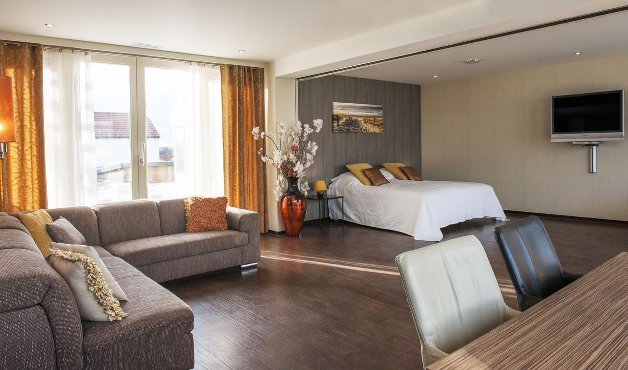 Hotel Victoria Bergen aan Zee Bagian luar foto